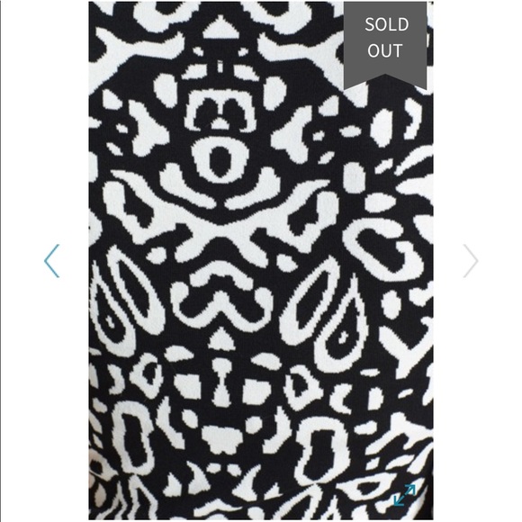 FELICITY & COCO Jacquard Body-Con Sweater Dress - Picture 3 of 8